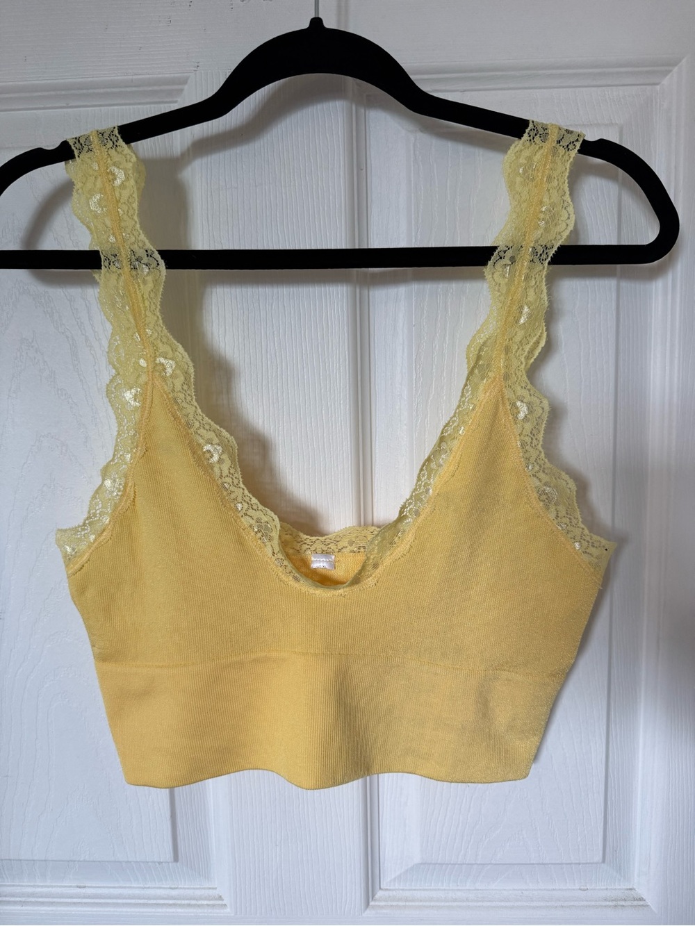 Size XL, Urban Outfitters Yellow Lace-Trim Crop Top